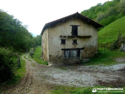 Valle del Baztán - Elizondo - Zugarramurdi; material necesario para senderismo;asociacion senderism